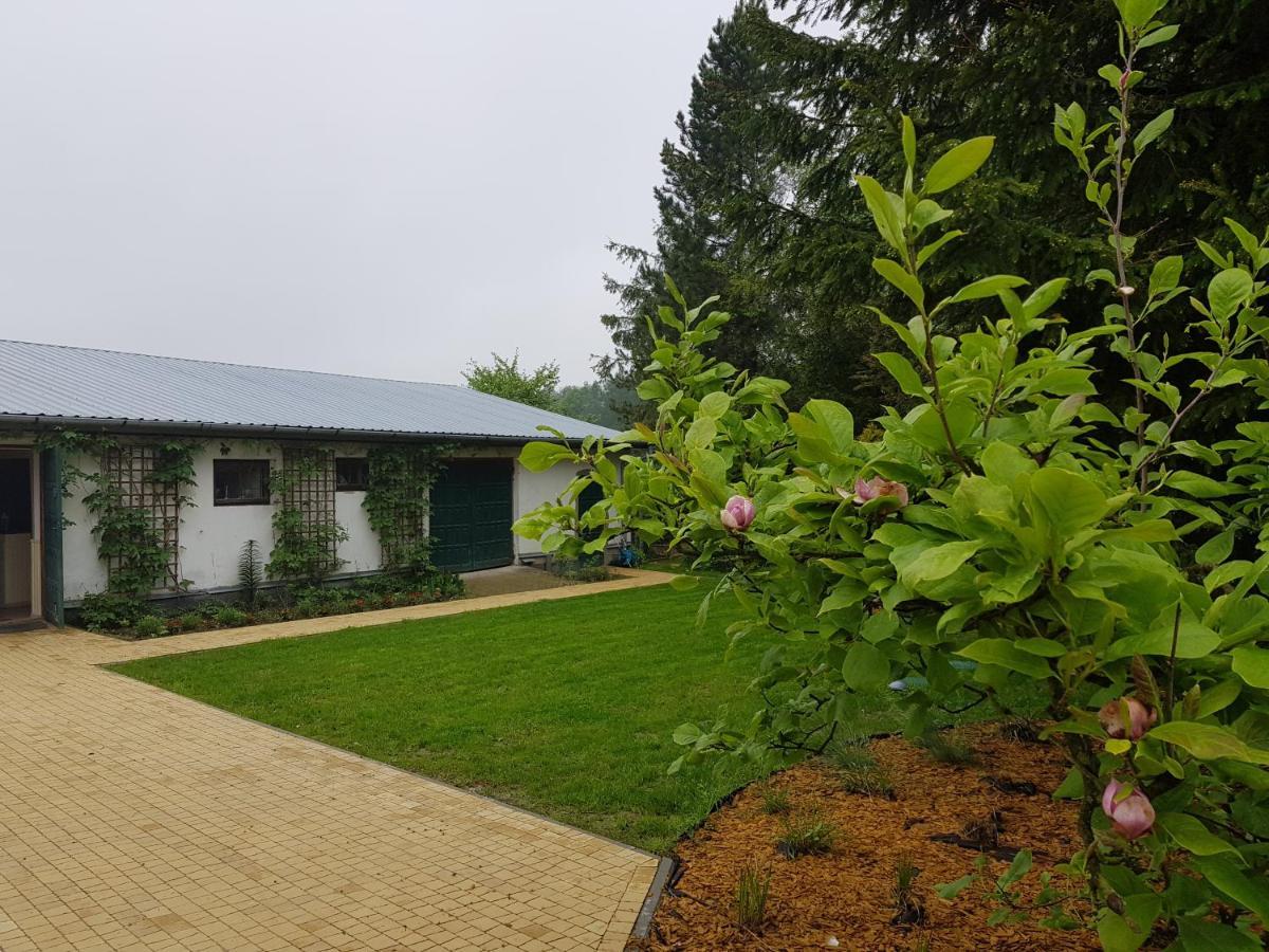 Kosiedlisko Villa Kraśnik Kültér fotó